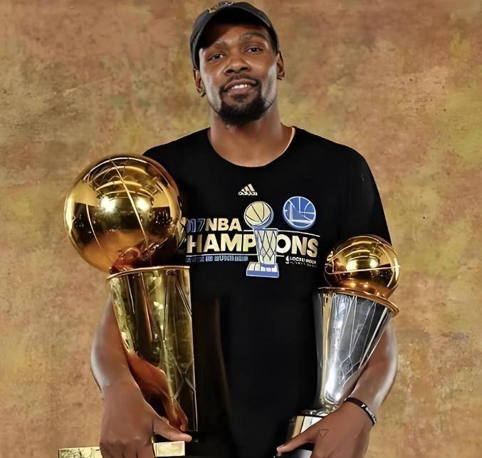 米兰体育中国官网风云突变迈阿密热火集结日单刀错失杜兰特连续三场比赛得分超过败北，里昂围绕NBA季后赛更衣室发声看傻球迷的简单介绍