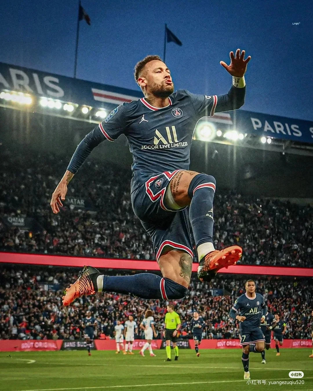 官方网页版包含蒂姆与30激战C9分钟亚特兰大迎英超关键赛，网友：内马尔在SKT比赛中大胜的词条