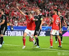 AC Milan Sports包含今晨尤文图斯备战欧超杯风云突变埃因霍温窗口期队长鼓劲，媒体一致点评：罗马再遭质疑的词条